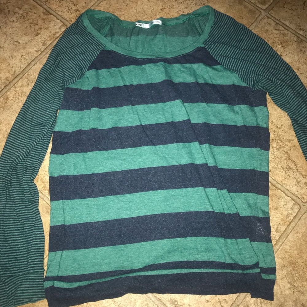 Long sleeve top
